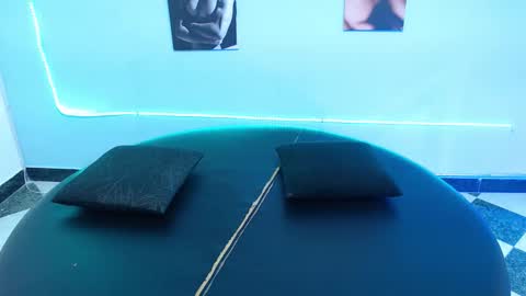 Cinthya online show from February 27, 9:29 pm