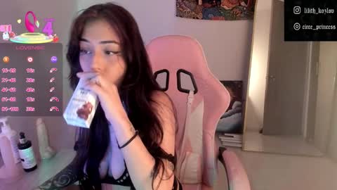 Paulina online show from December 16, 9:43 pm