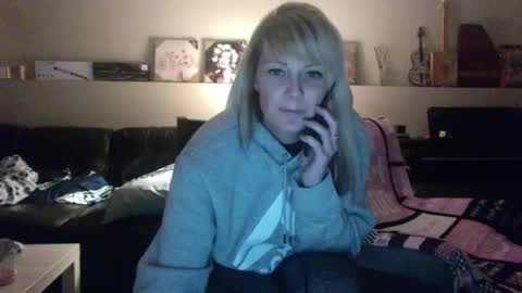 cj_wunderlust online show from October 7, 9:05 am