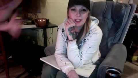 cj_wunderlust online show from October 1, 9:41 am