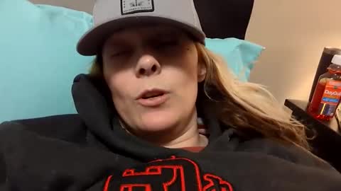 cj_wunderlust online show from October 13, 2:46 am