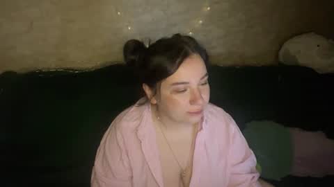 Claire online show from July 11, 9:40 pm