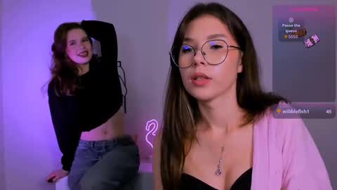 Claire online show from September 13, 9:39 pm