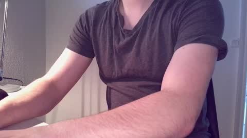 clamshive7 online show from May 1, 4:12 pm