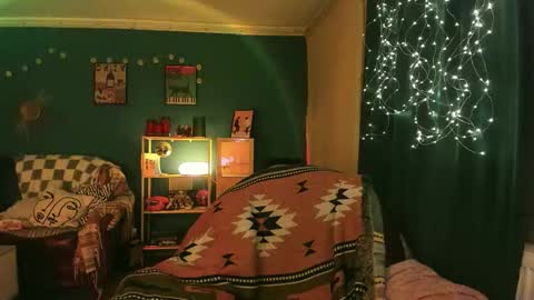 Clancy online show from February 14, 7:27 pm