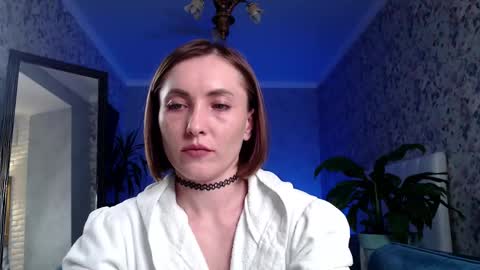 Snapshot of clara_bendover chatting on March 6, 6:48 pm Clara online show from March 6, 6:48 pm