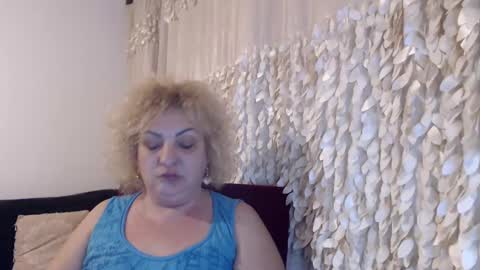 Snapshot of clarabbw77 chatting on January 29, 8:04 pm Clara online show from January 29, 8:04 pm
