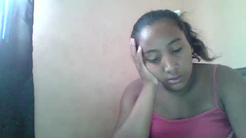 Snapshot of clarah0123 chatting on February 6, 7:13 am Clarah0123 online show from February 6, 7:13 am
