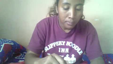 Snapshot of clarah0123 chatting on September 22, 9:24 am Clarah0123 online show from September 22, 9:24 am