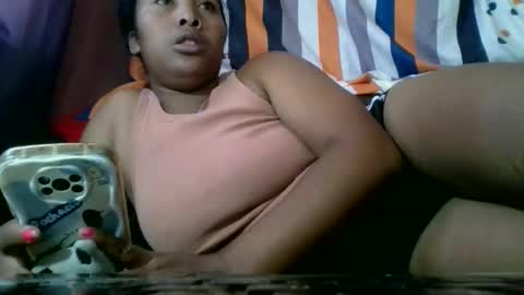 Clarah0123 online show from May 13, 8:24 am