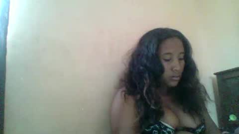 Snapshot of clarah0123 chatting on February 4, 8:56 am Clarah0123 online show from February 4, 8:56 am