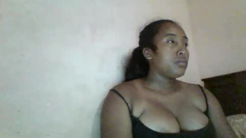 Snapshot of clarah0123 chatting on January 13, 3:15 pm Clarah0123 online show from January 13, 3:15 pm