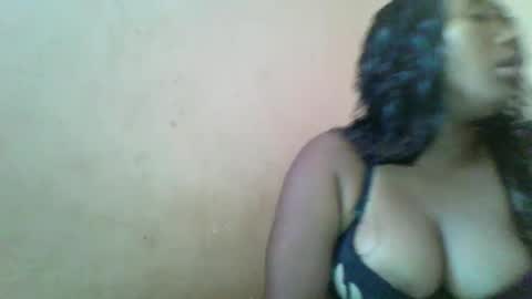 Snapshot of clarah0123 chatting on January 9, 6:06 am Clarah0123 online show from January 9, 6:06 am