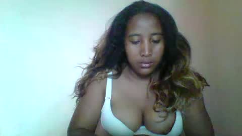 Snapshot of clarah0123 chatting on March 4, 7:08 am Clarah0123 online show from March 4, 7:08 am
