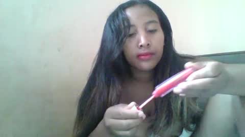 Snapshot of clarah0123 chatting on January 28, 6:27 am Clarah0123 online show from January 28, 6:27 am