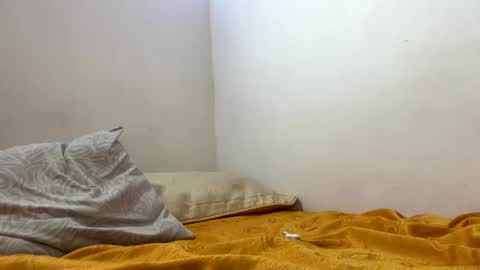 Clarentz bby online show from October 28, 5:19 am