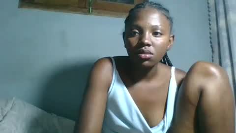 clarisse98 online show from November 3, 7:59 pm