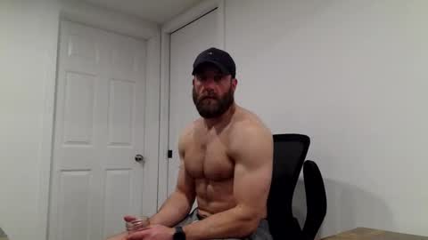 Snapshot of clarkecock chatting on February 15, 2:47 am Clarke Cock online show from February 15, 2:47 am