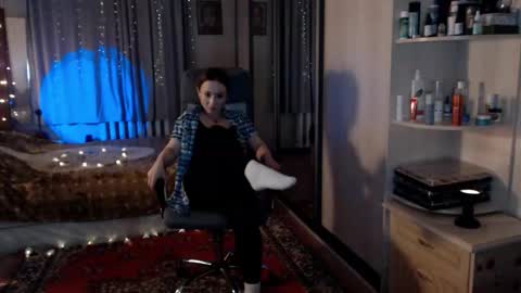 classyinna online show from January 9, 4:23 pm