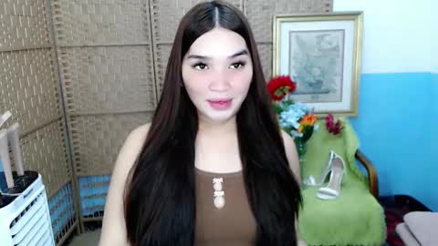 Claudia online show from September 22, 7:18 pm