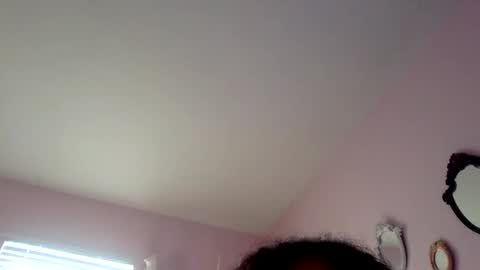 Snapshot of claudiakittyy chatting on October 12, 4:21 pm Claudia online show from October 12, 4:21 pm