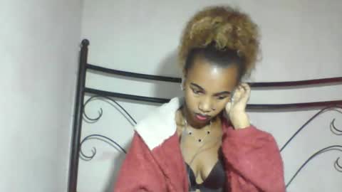 claudianne online show from May 11, 5:32 pm