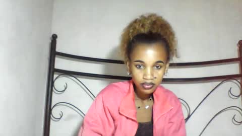 claudianne online show from May 25, 7:14 am