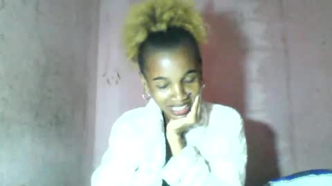 claudianne online show from July 7, 7:23 am