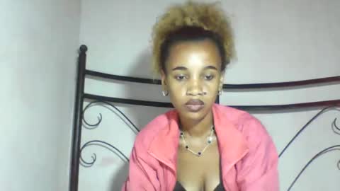 claudianne online show from May 2, 9:09 pm