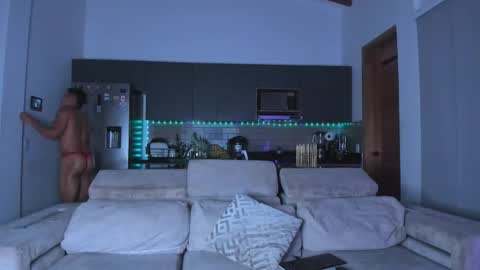 claytonburgues online show from March 30, 12:12 am