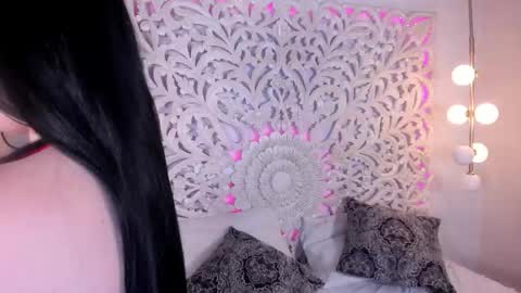 clehon_grant online show from April 15, 6:33 pm