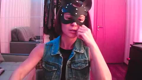 cleo_catra online show from October 10, 2:23 pm