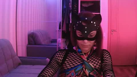 cleo_catra online show from October 8, 9:21 pm