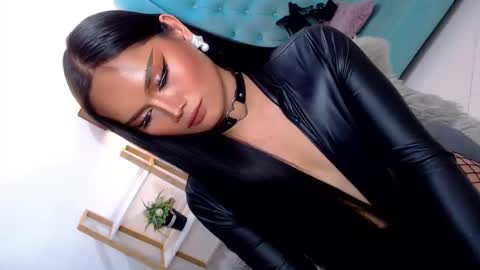 Cleo online show from March 14, 1:31 am