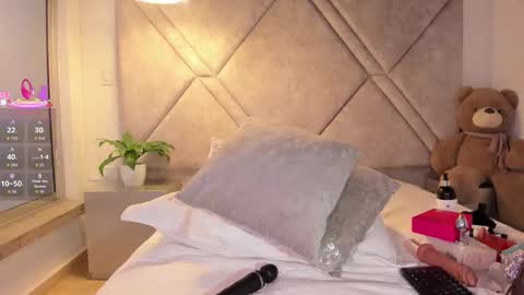 Cleopatra online show from September 26, 10:07 pm