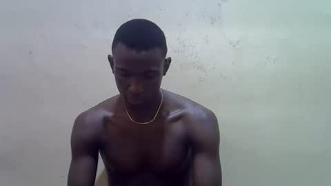 clive_damian online show from March 25, 11:28 am