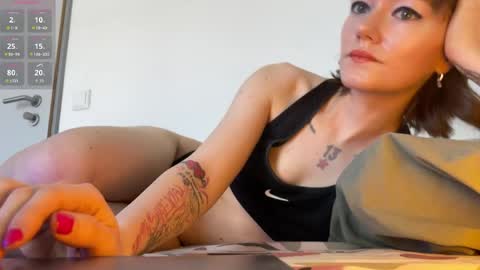 Yours 3 online show from April 26, 9:29 am