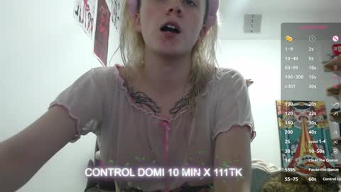  CLOE  online show from March 27, 6:53 pm