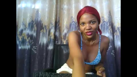 Cloe online show from November 27, 5:04 am