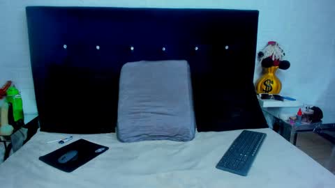 Kristem online show from December 15, 3:56 am