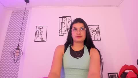 Snapshot of cloehonney chatting on September 11, 6:53 pm cloe online show from September 11, 6:53 pm