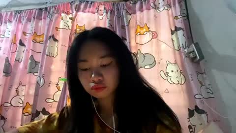 Mikki online show from April 23, 8:11 am