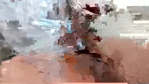 closmon online show from April 3, 11:33 pm