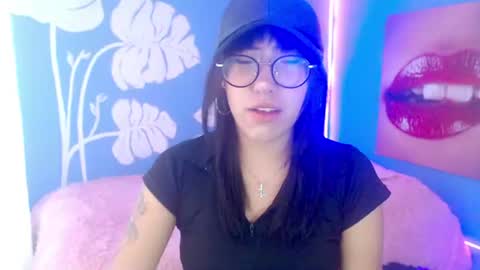 Elizabeth online show from July 1, 11:19 am