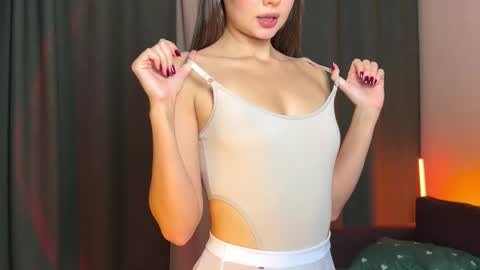 Jenny online show from September 14, 5:14 pm