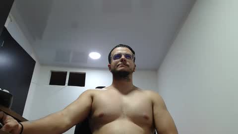 cloudsxxx17 online show from September 17, 4:54 pm