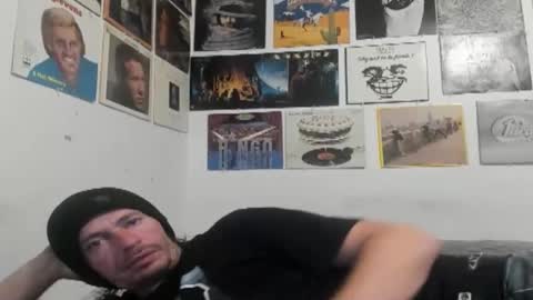 cloudyystarr666 online show from November 4, 7:10 am