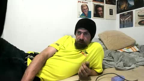 Snapshot of cloudyystarr666 chatting on September 10, 8:04 am cloudyystarr666 online show from September 10, 8:04 am