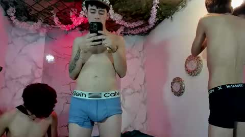 club_latinboys online show from April 5, 1:46 am