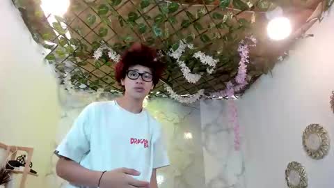 club_latinboys online show from May 17, 7:45 pm